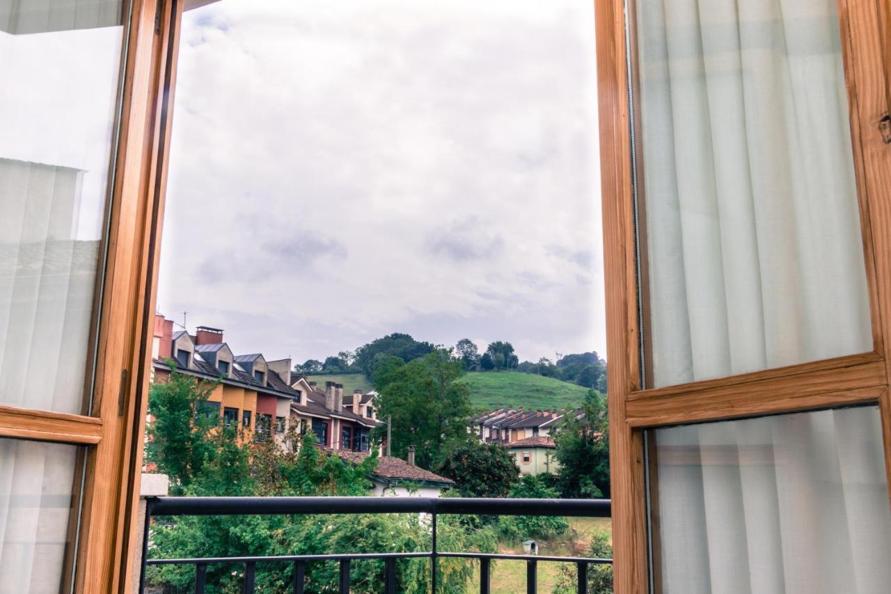 Hotel Plaza Onís Zewnętrze zdjęcie