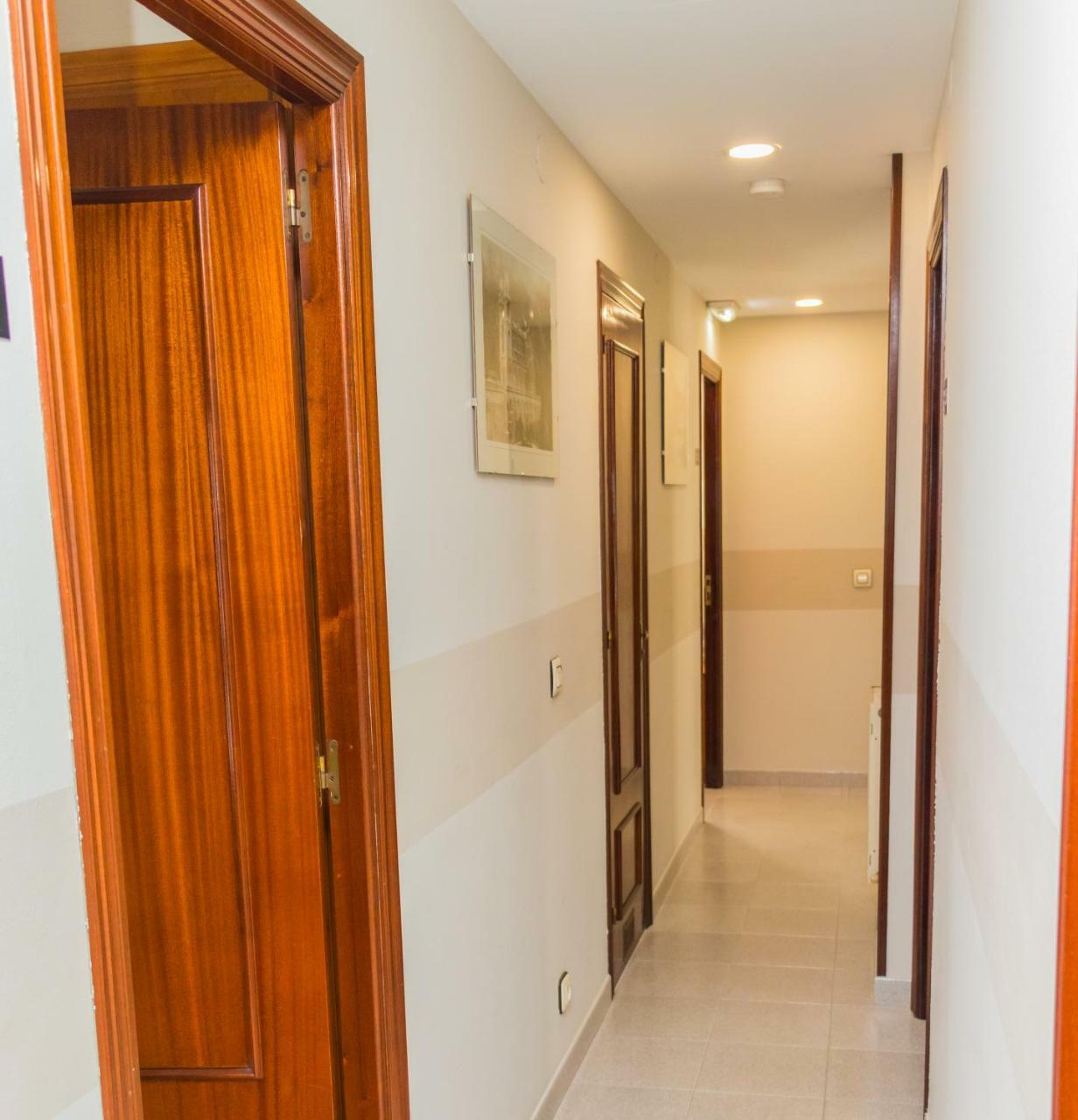 Hotel Plaza Onís Zewnętrze zdjęcie